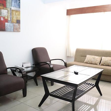 Suites Jardin Imperial Guatemala City ภายนอก รูปภาพ