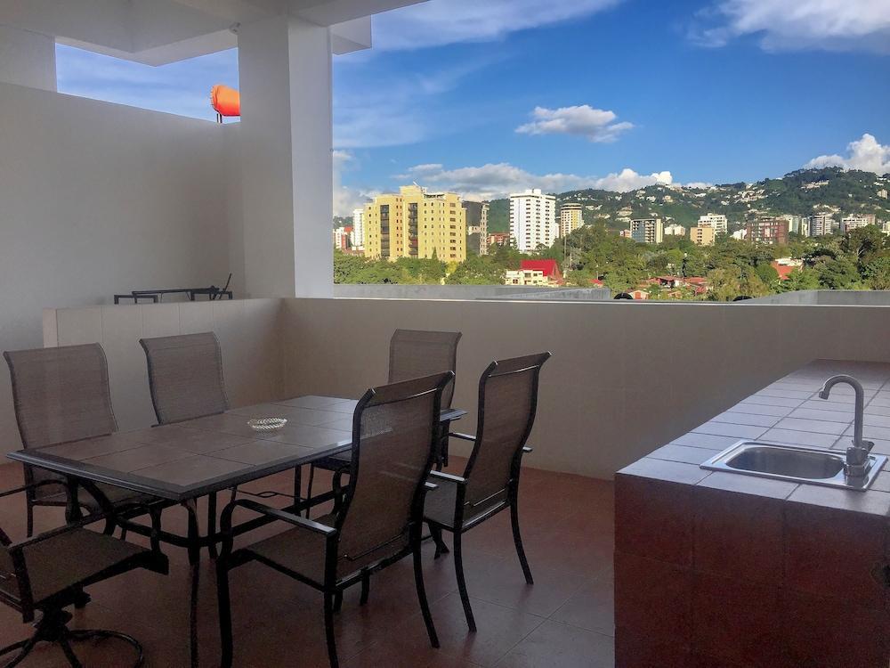 Suites Jardin Imperial Guatemala City ภายนอก รูปภาพ