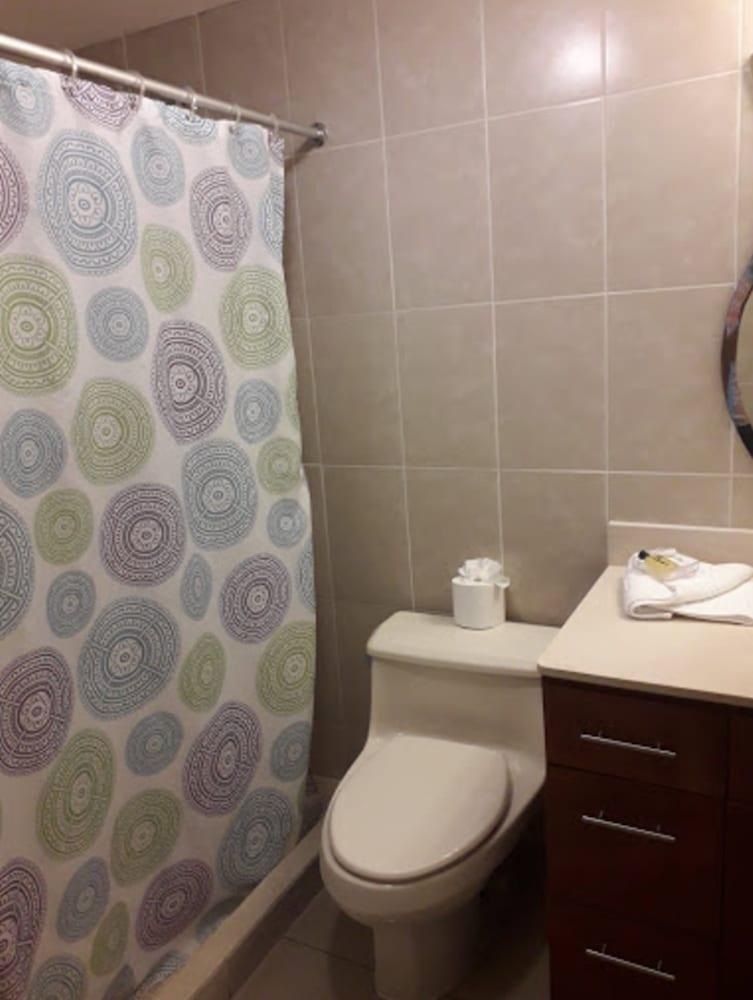 Suites Jardin Imperial Guatemala City ภายนอก รูปภาพ