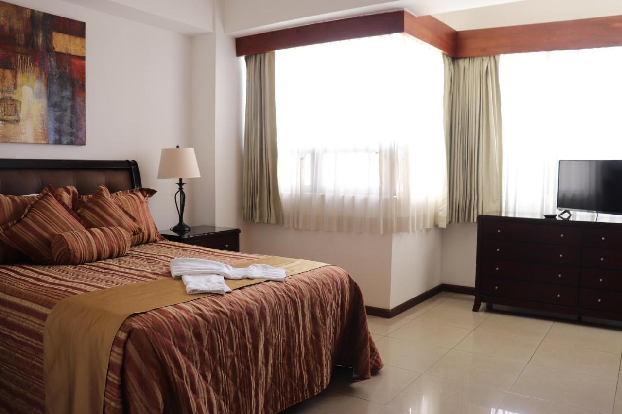 Suites Jardin Imperial Guatemala City ภายนอก รูปภาพ